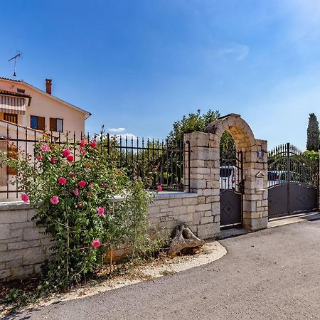 Apartamento Palmira Poreč Exterior foto